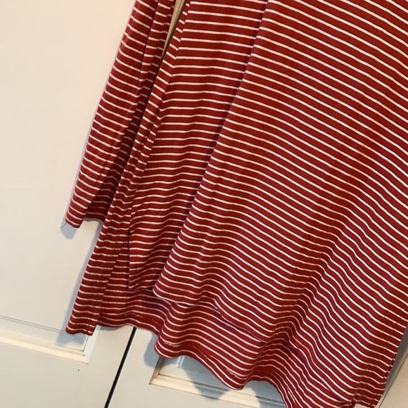 👱‍♀️any3/10👱‍♀️Ultra Flirt sz M cinnamon stripe tunic tee top long sleeve crew - Picture 3 of 4